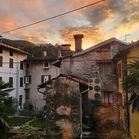 Coccodrilla Varallese Apartman