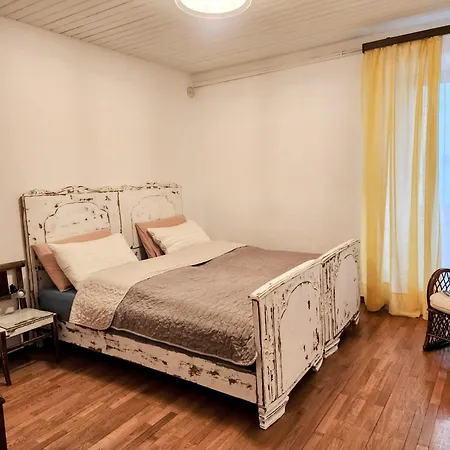 Coccodrilla Varallese Apartmán