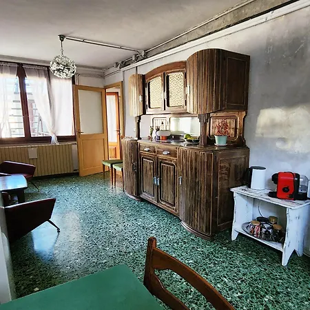Coccodrilla Varallese Apartman